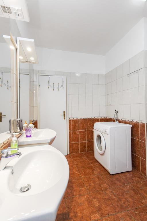 Vila Jadranka Vodice Exterior foto